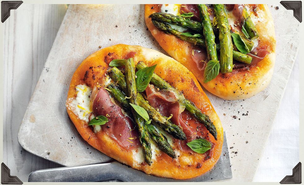 Rum Pancakes with Asparagus and Ham