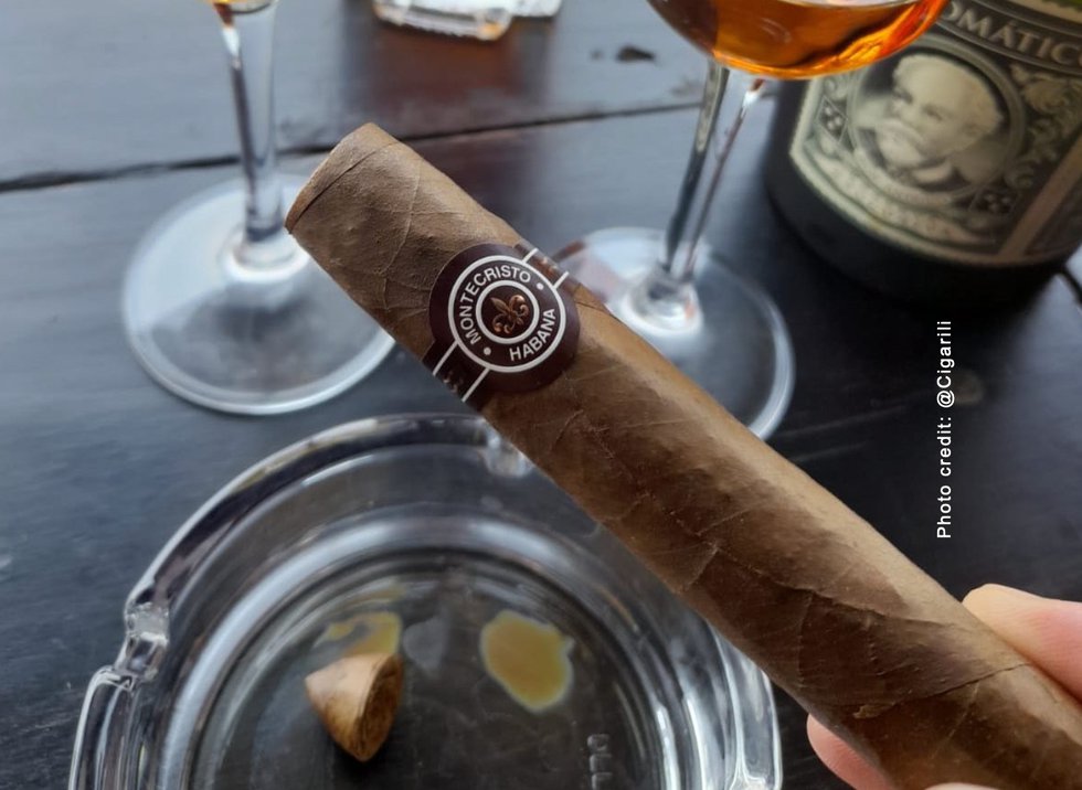 Montecristo N2 cigar